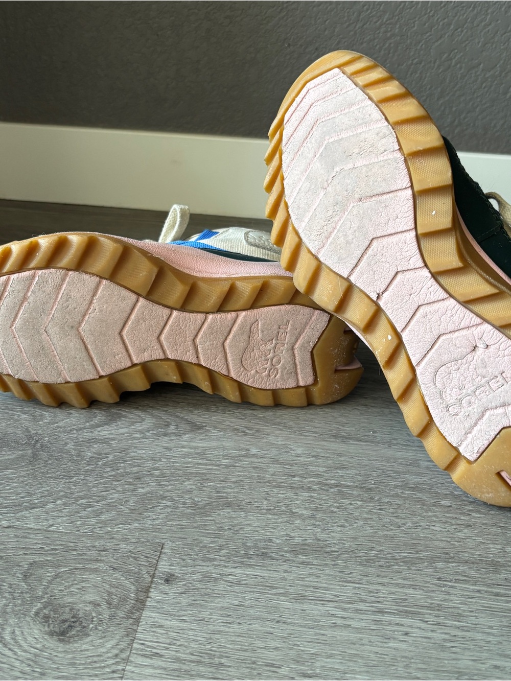 Sorel Women's ONA RMX Chukka size 8 - Picture 12 of 12